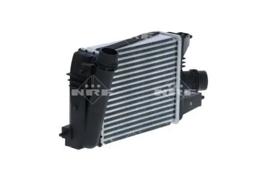 Ladeluftkühler NRF 30985 Bild Ladeluftkühler NRF 30985