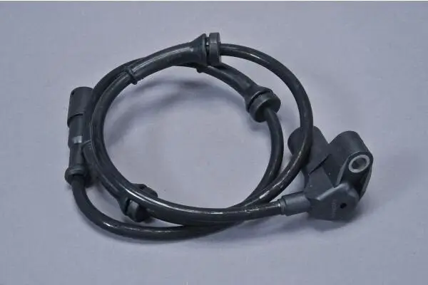 Sensor, Raddrehzahl Hinterachse links AUTOMEGA 150044010