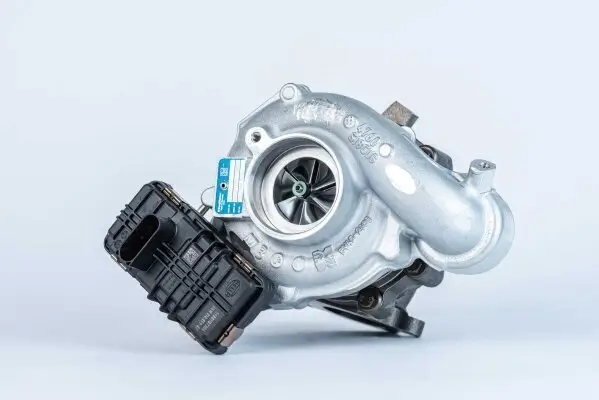 Lader, Aufladung vorne BorgWarner 53039980523