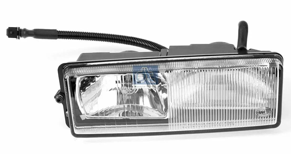 Fernscheinwerfer vorne rechts DT Spare Parts 5.81109
