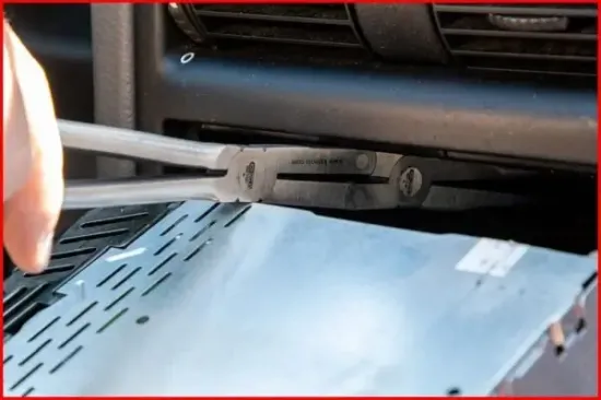 Flachzange KS TOOLS 500.7163 Bild Flachzange KS TOOLS 500.7163