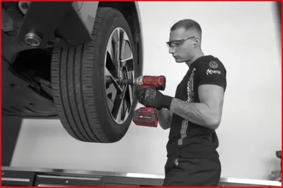 Schlagschrauber (Akku) KS TOOLS 515.6100 Bild Schlagschrauber (Akku) KS TOOLS 515.6100