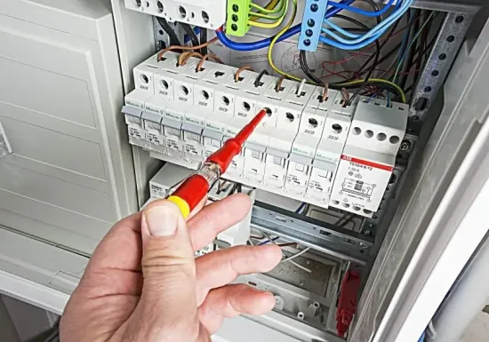 Spannungsprüfer VIGOR V1138 Bild Spannungsprüfer VIGOR V1138