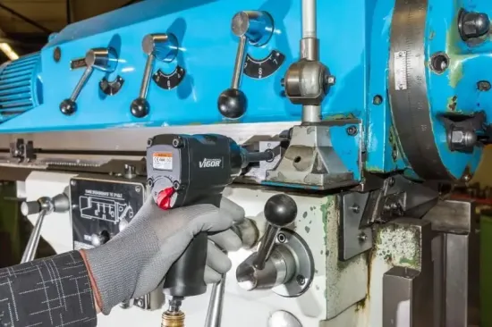 Kraft-Stecknuss-Satz VIGOR V7018 Bild Kraft-Stecknuss-Satz VIGOR V7018