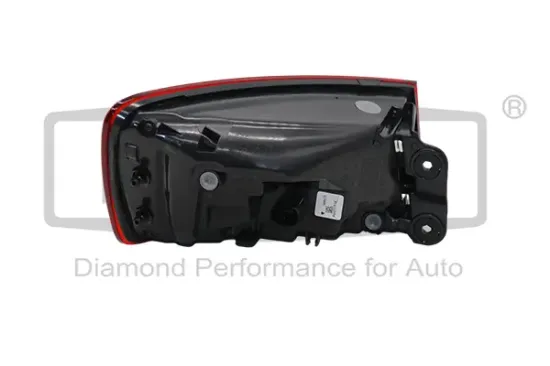 Heckleuchte rechts DPA 99451791702 Bild Heckleuchte rechts DPA 99451791702