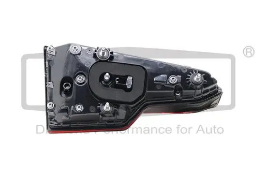 Heckleuchte rechts DPA 99451802402 Bild Heckleuchte rechts DPA 99451802402