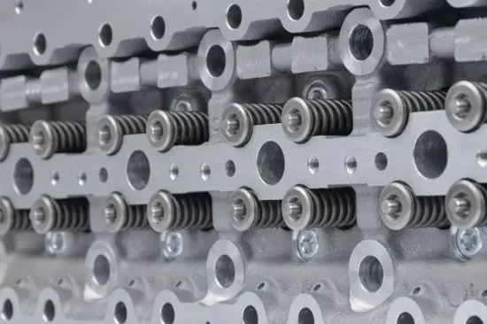 Zylinderkopf ET ENGINETEAM HL0114 Bild Zylinderkopf ET ENGINETEAM HL0114