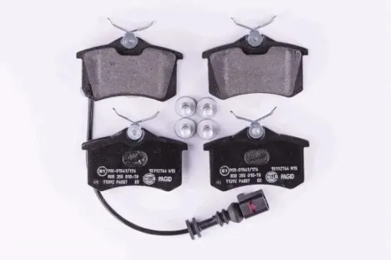 Bremsbelagsatz, Scheibenbremse Hinterachse HELLA PAGID 8DB 355 010-781 Bild Bremsbelagsatz, Scheibenbremse Hinterachse HELLA PAGID 8DB 355 010-781