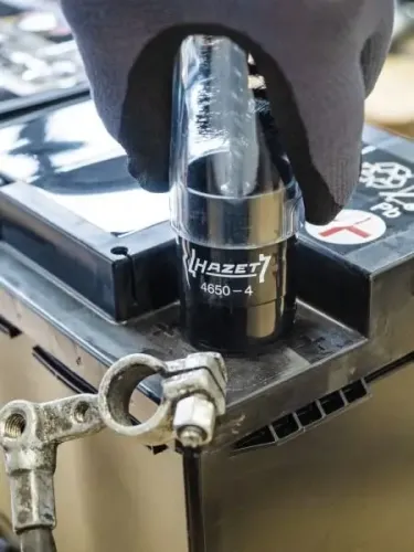 Drahtbürste, Batteriepol-/Klemmenreinigung HAZET 4650-4 Bild Drahtbürste, Batteriepol-/Klemmenreinigung HAZET 4650-4