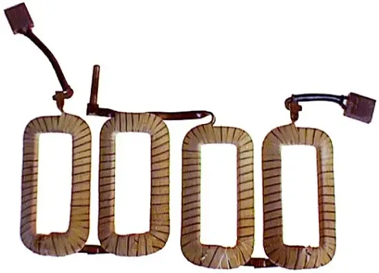 Starter 12 V 2,0 kW HC-Cargo F032116286 Bild Starter 12 V 2,0 kW HC-Cargo F032116286