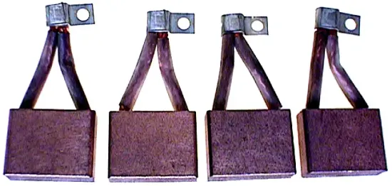 Starter 12 V 2,1 kW HC-Cargo F032116259 Bild Starter 12 V 2,1 kW HC-Cargo F032116259