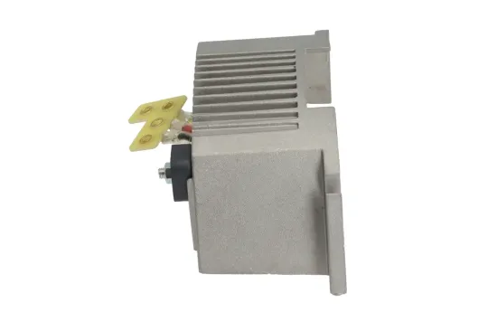 Starter 12 V 2,0 kW HC-Cargo F032112014 Bild Starter 12 V 2,0 kW HC-Cargo F032112014