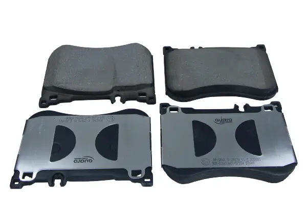 Bremsbelagsatz, Scheibenbremse Vorderachse QUARO QP0206C