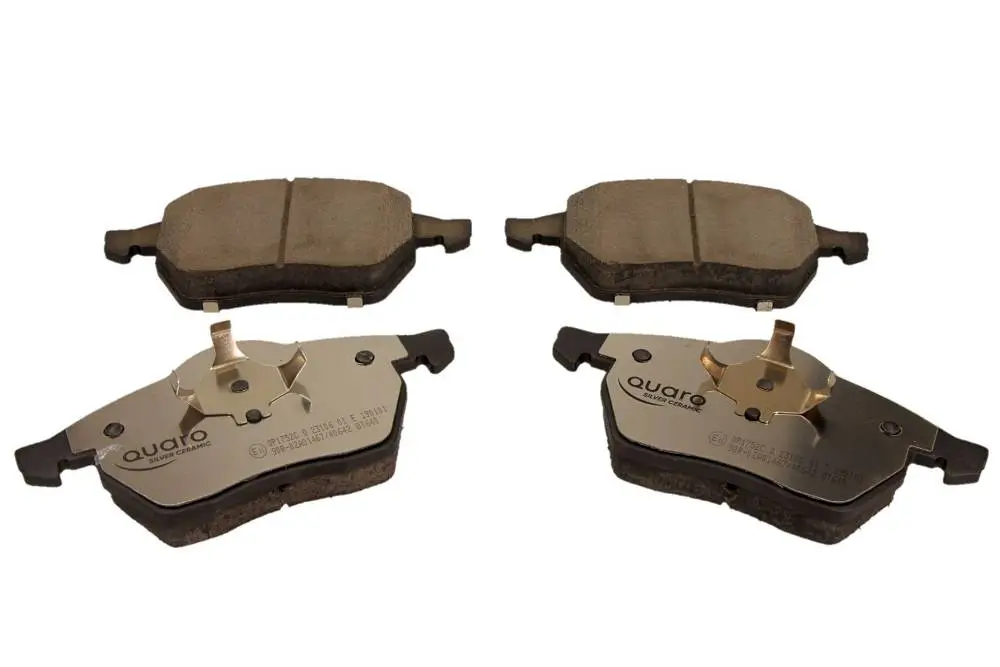 Bremsbelagsatz, Scheibenbremse Vorderachse QUARO QP1752C