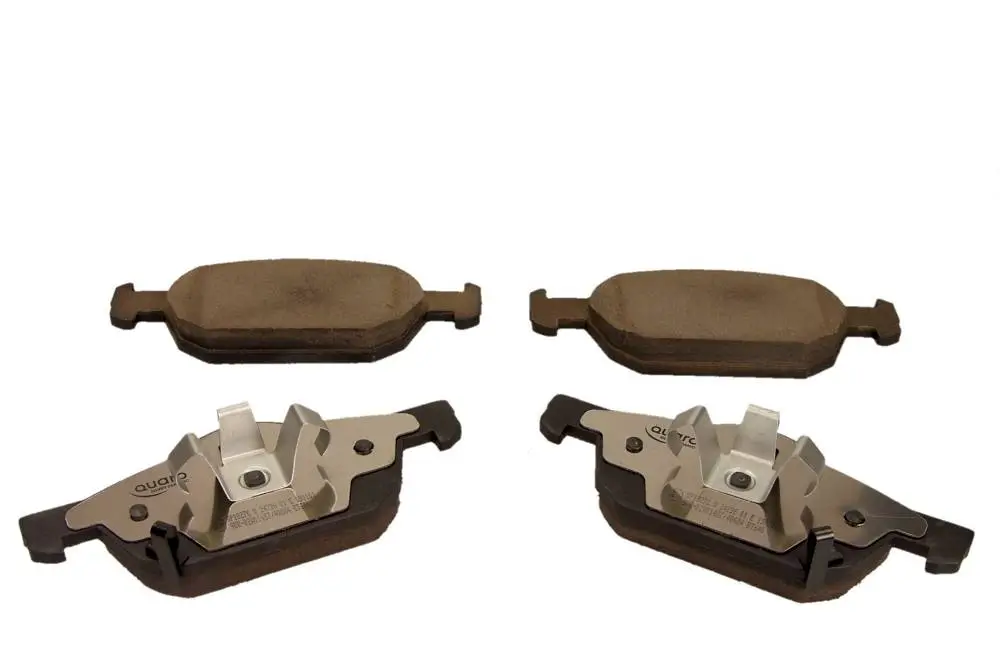 Bremsbelagsatz, Scheibenbremse Vorderachse QUARO QP1827C