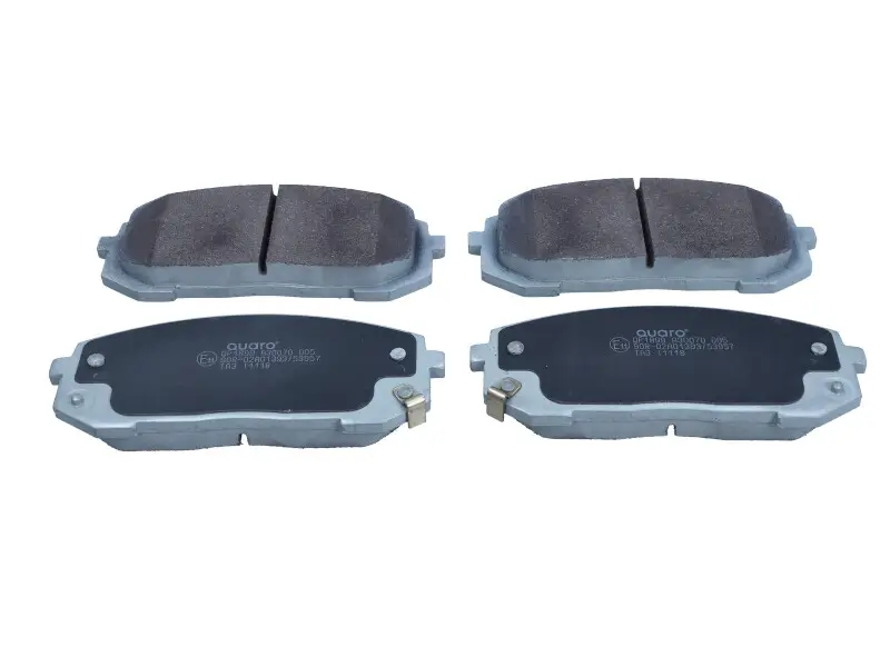 Bremsbelagsatz, Scheibenbremse Vorderachse QUARO QP1899