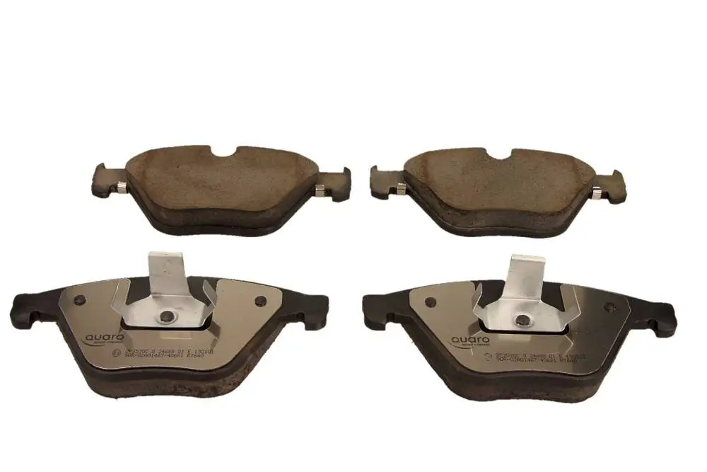 Bremsbelagsatz, Scheibenbremse Vorderachse QUARO QP3570C