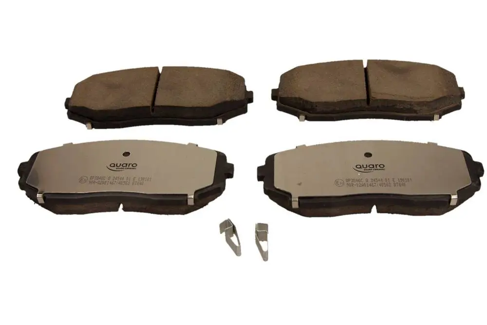Bremsbelagsatz, Scheibenbremse Vorderachse QUARO QP3846C