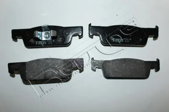 Bremsbelagsatz, Scheibenbremse Vorderachse RED-LINE 27SM001 Bild Bremsbelagsatz, Scheibenbremse Vorderachse RED-LINE 27SM001