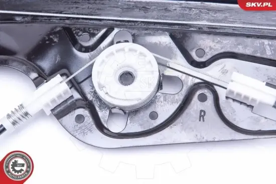 Fensterheber 12 V vorne rechts ESEN SKV 00SKV412 Bild Fensterheber 12 V vorne rechts ESEN SKV 00SKV412
