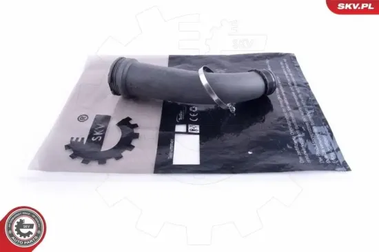 Ladeluftschlauch oben Ladeluftkühler ESEN SKV 24SKV826 Bild Ladeluftschlauch oben Ladeluftkühler ESEN SKV 24SKV826