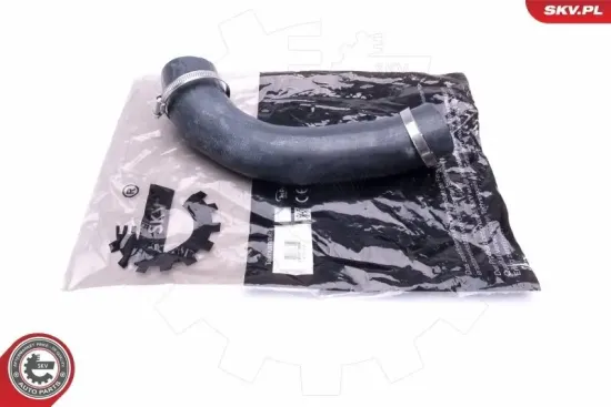 Ladeluftschlauch rechts Ladeluftkühler ESEN SKV 43SKV218 Bild Ladeluftschlauch rechts Ladeluftkühler ESEN SKV 43SKV218