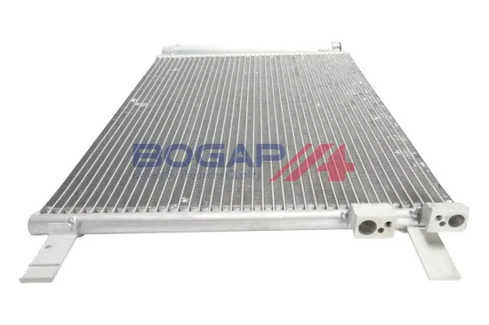 Kondensator, Klimaanlage BOGAP A4117167 Bild Kondensator, Klimaanlage BOGAP A4117167