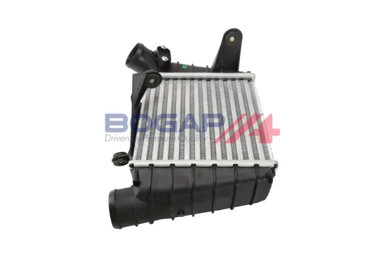 Ladeluftkühler BOGAP A4220118 Bild Ladeluftkühler BOGAP A4220118