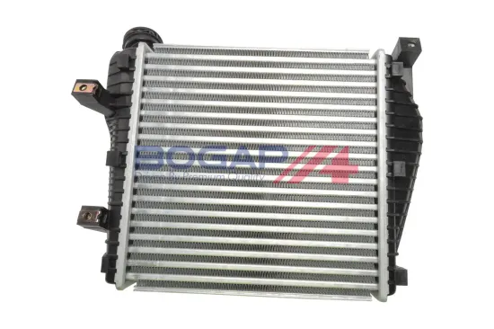 Ladeluftkühler BOGAP A4220123 Bild Ladeluftkühler BOGAP A4220123