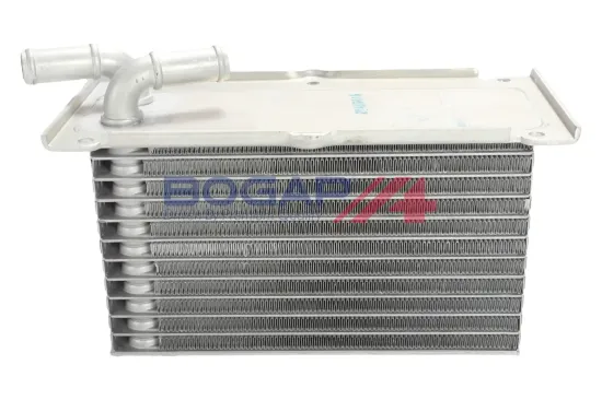 Ladeluftkühler BOGAP A4220125 Bild Ladeluftkühler BOGAP A4220125