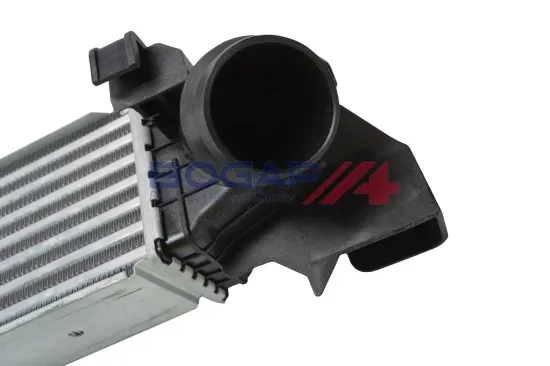 Ladeluftkühler BOGAP B4220120 Bild Ladeluftkühler BOGAP B4220120