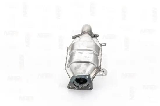 Katalysator NAP carPARTS CAK10270 Bild Katalysator NAP carPARTS CAK10270