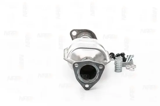 Katalysator NAP carPARTS CAK10646 Bild Katalysator NAP carPARTS CAK10646