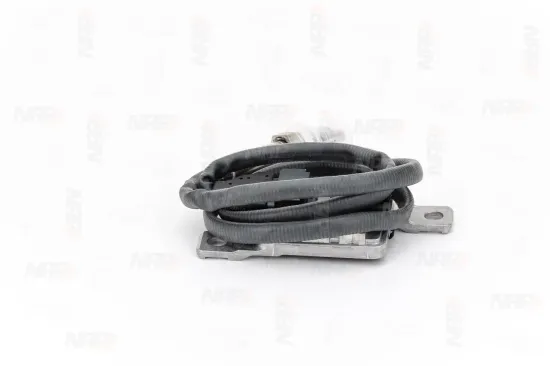 NOx-Sensor, Harnstoffeinspritzung nach Rußpartikelfilter NAP carPARTS CNS10063 Bild NOx-Sensor, Harnstoffeinspritzung nach Rußpartikelfilter NAP carPARTS CNS10063