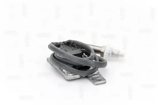 NOx-Sensor, Harnstoffeinspritzung nach Rußpartikelfilter NAP carPARTS CNS10063 Bild NOx-Sensor, Harnstoffeinspritzung nach Rußpartikelfilter NAP carPARTS CNS10063