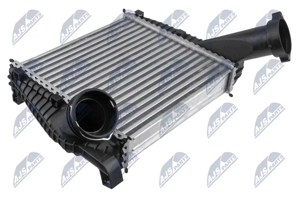 Ladeluftkühler links NTY CNG-AU-022