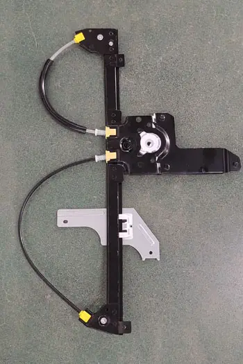 Fensterheber vorne links MTR 13310211