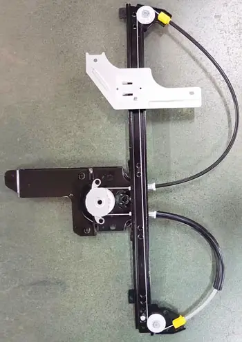 Fensterheber vorne rechts MTR 13310212 Bild Fensterheber vorne rechts MTR 13310212