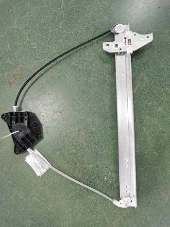 Fensterheber vorne links MTR 13310227