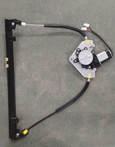 Fensterheber vorne links MTR 13310242