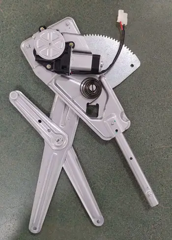 Fensterheber links MTR 13310294