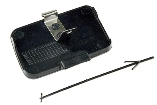 Klappe, Abschlepphaken vorne MTR 13311171 Bild Klappe, Abschlepphaken vorne MTR 13311171